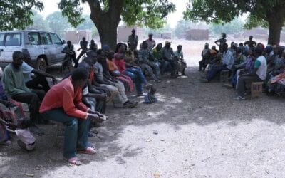 Nieuwe auto ASAP! Auto om dorpen te bezoeken in Burkina Faso is aan vervanging toe, niet meer veilig!
